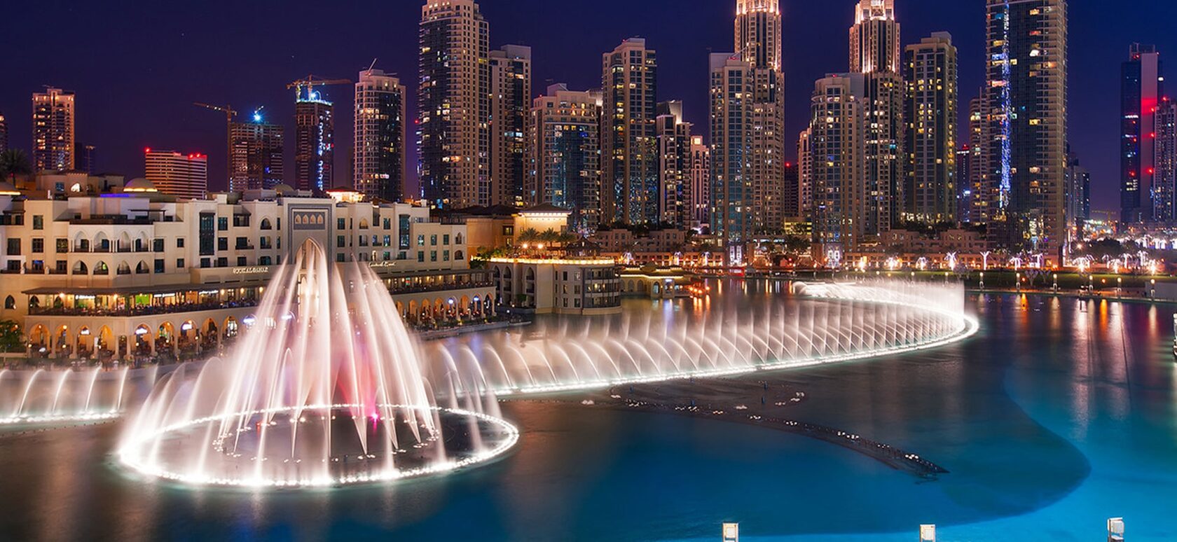 https://ubigo.ae/wp-content/uploads/2022/10/Dubai-Fountains.jpg